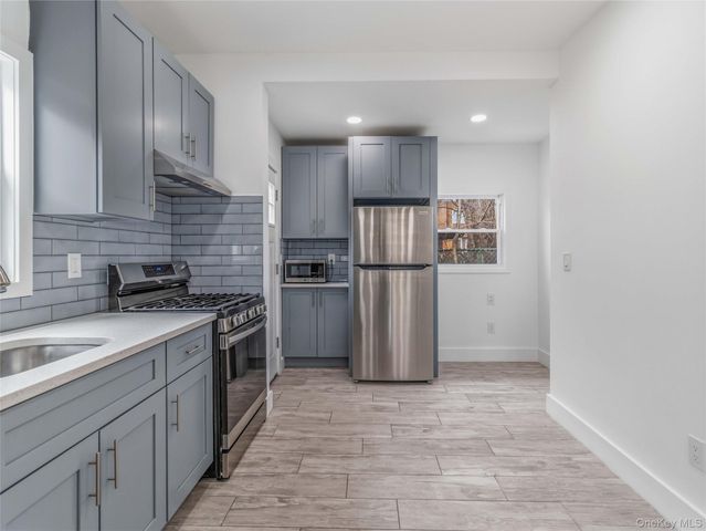 21-52 48th Street, Astoria, NY 11105