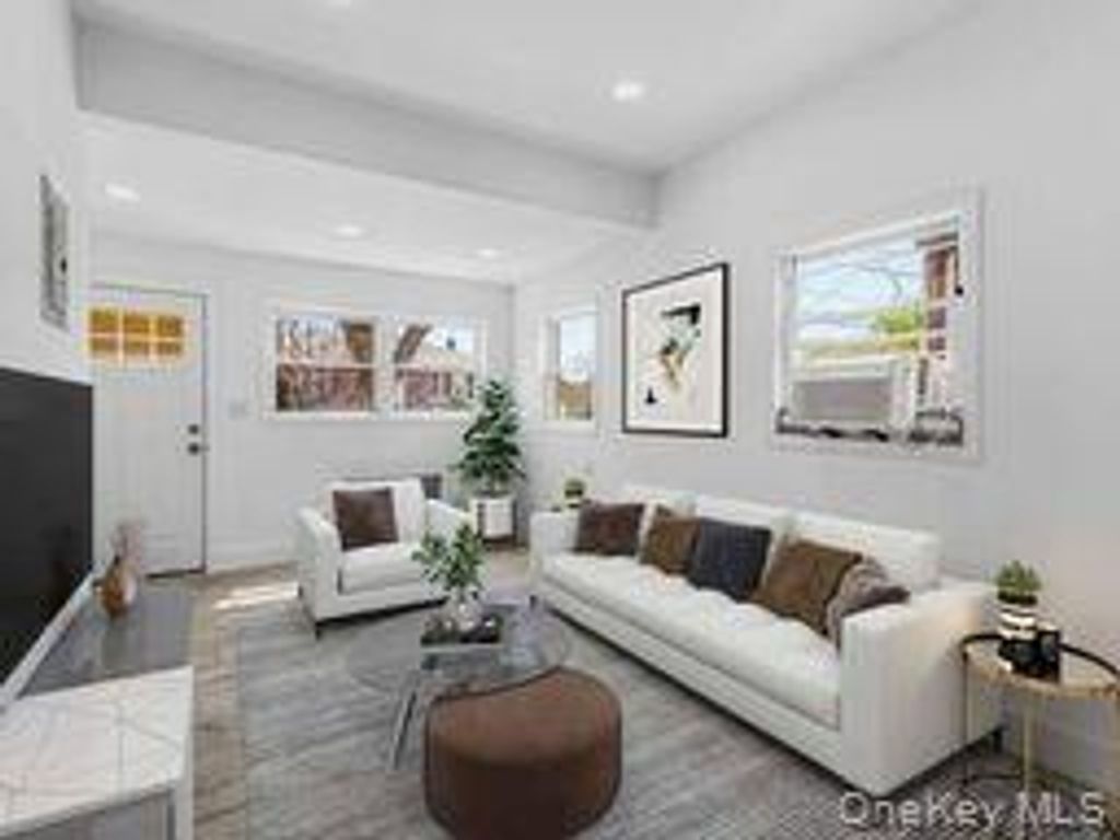 21-52 48th Street, Astoria, NY 11105