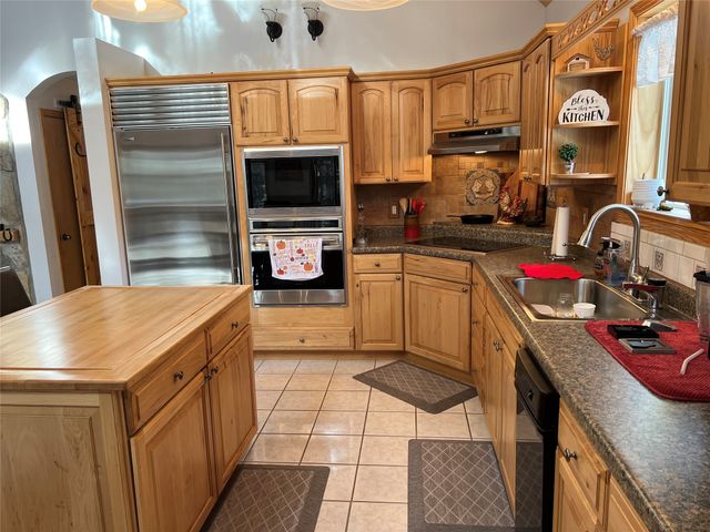 15 Brass Cap Road, Chama, NM 87520