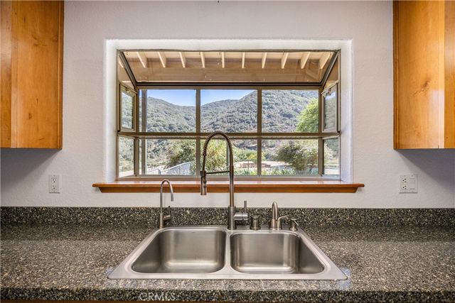 11551 Lonesone Valley Road, Leona Valley, CA 93551
