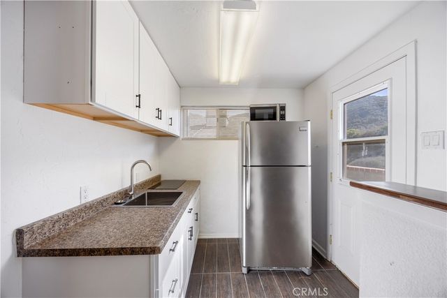11551 Lonesone Valley Road, Leona Valley, CA 93551