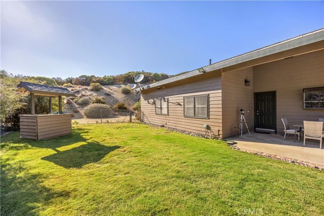 11551 Lonesone Valley Road, Leona Valley, CA 93551