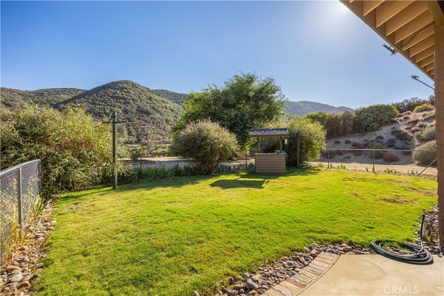 11551 Lonesone Valley Road, Leona Valley, CA 93551