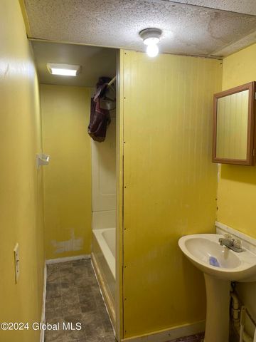 64 Clinton Street, Albany, NY 12202