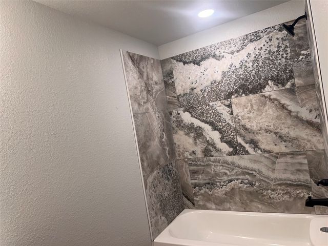 521 Morgan Street, Bonham, TX 75418