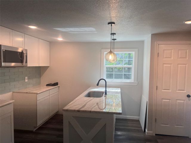 521 Morgan Street, Bonham, TX 75418