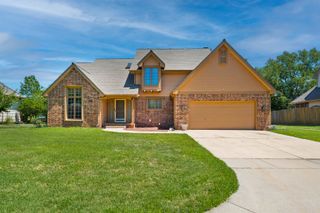 1204 N Rutland St, Wichita, KS 67206