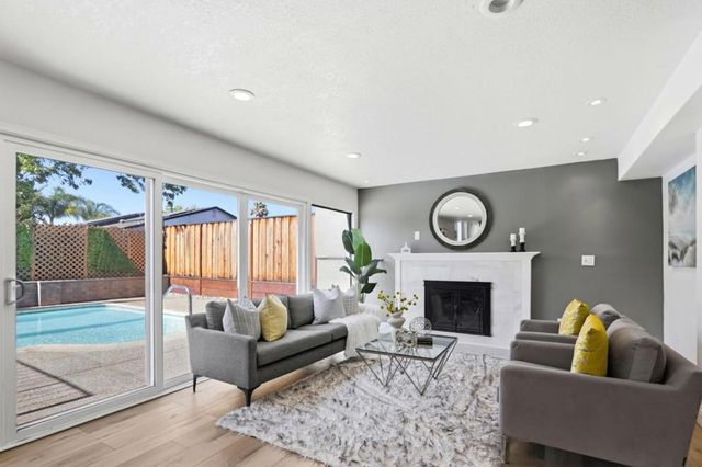 331 Avenida Nogales, San Jose, CA 95123