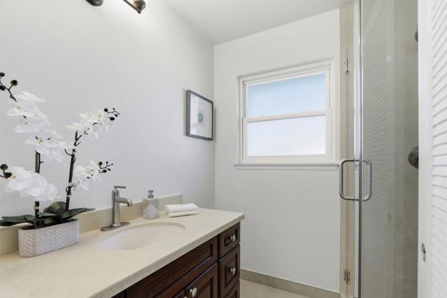 331 Avenida Nogales, San Jose, CA 95123