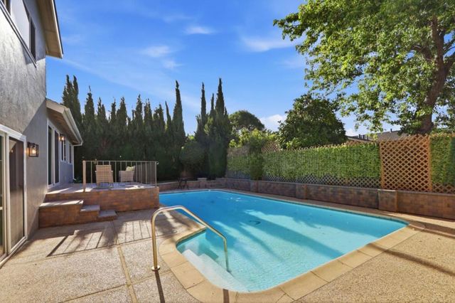 331 Avenida Nogales, San Jose, CA 95123