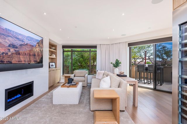 7175 E CAMELBACK Road 109, Scottsdale, AZ 85251