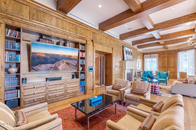 7175 E CAMELBACK Road 109, Scottsdale, AZ 85251