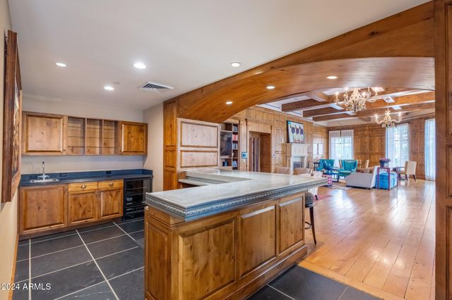 7175 E CAMELBACK Road 109, Scottsdale, AZ 85251