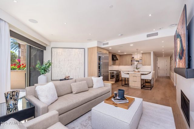 7175 E CAMELBACK Road 109, Scottsdale, AZ 85251