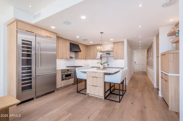 7175 E CAMELBACK Road 109, Scottsdale, AZ 85251