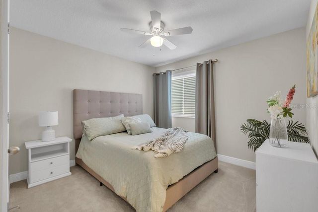 16216 BAYBERRY VIEW DR, Lithia, FL 33547