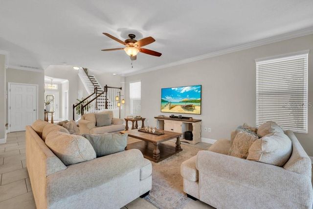 16216 BAYBERRY VIEW DR, Lithia, FL 33547