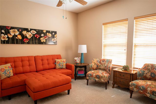 105 Wallace Riddell DR, Burnet, TX 78611