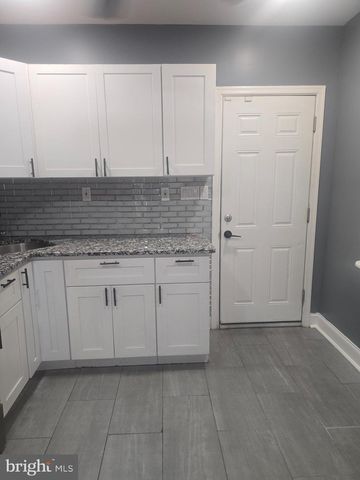3237 N HOPE ST, Philadelphia, PA 19140