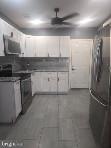 3237 N HOPE ST, Philadelphia, PA 19140