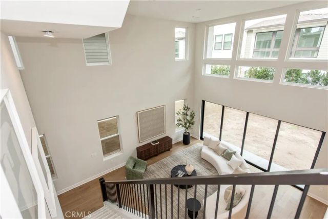 216 Stage, Irvine, CA 92618