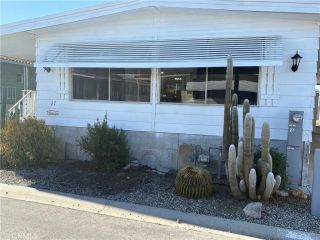 1895 W Devonshire 27, Hemet, CA 92545