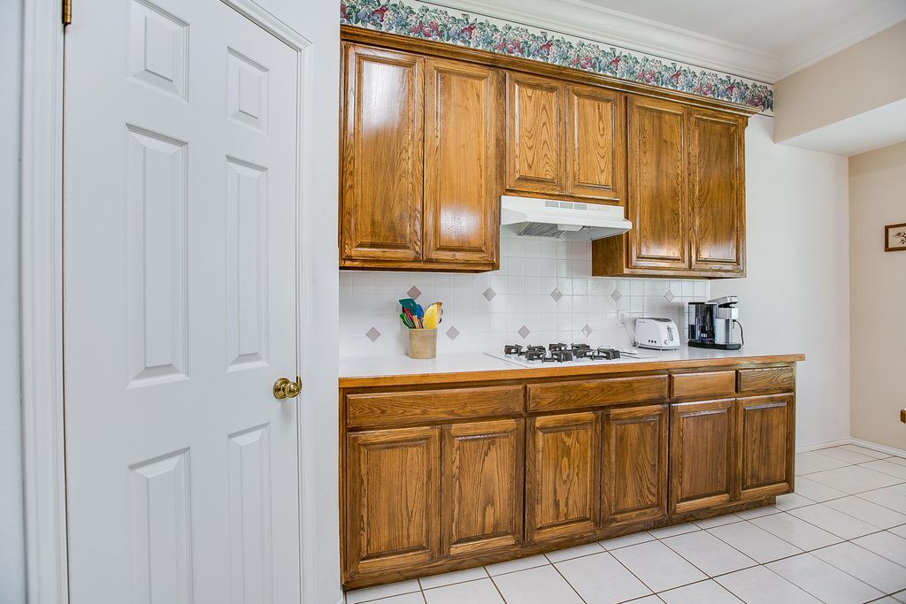 Image 16 of property listing at 1721 Weston Road, San Angelo, TX 76901