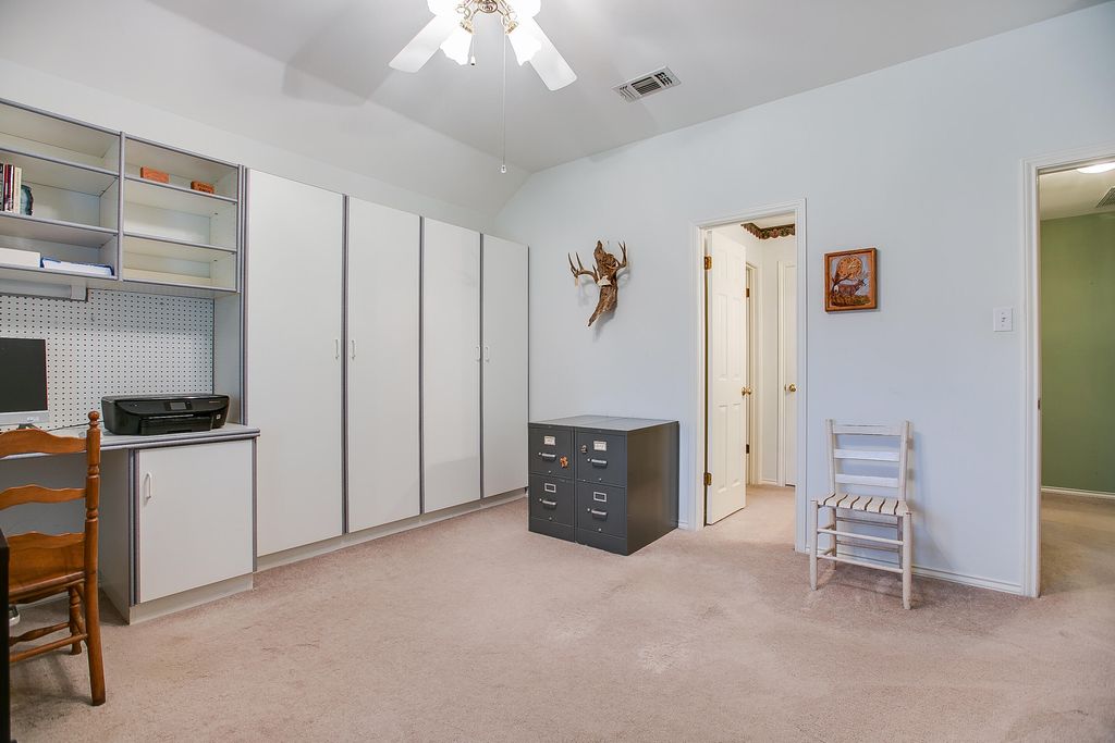 Image 26 of property listing at 1721 Weston Road, San Angelo, TX 76901
