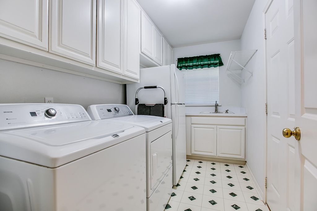 Image 33 of property listing at 1721 Weston Road, San Angelo, TX 76901