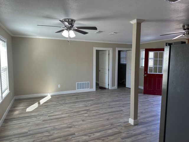 146 Owl Hollow Road, Blum, TX 76627
