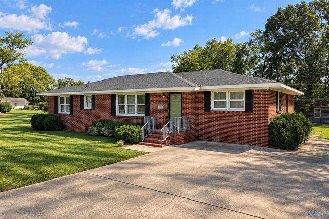 15036 Market Street, Moulton, AL 35650
