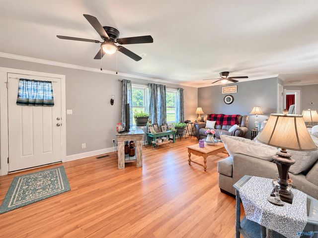 15036 Market Street, Moulton, AL 35650
