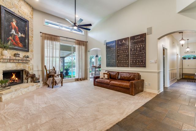 945 Great Tree, San Antonio, TX 78260