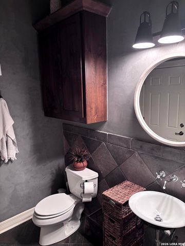 945 Great Tree, San Antonio, TX 78260