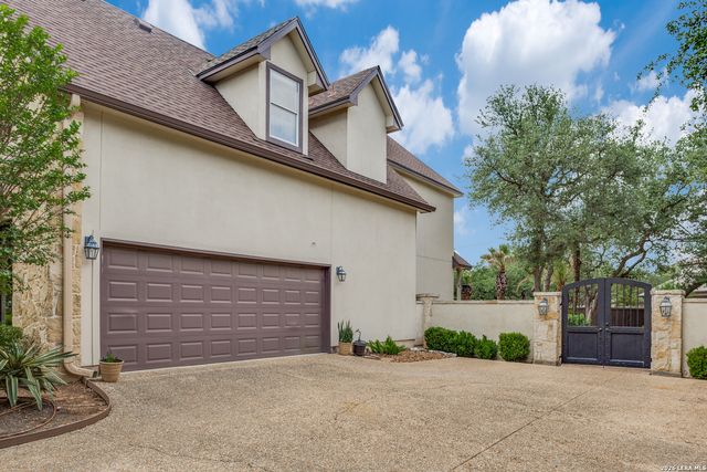 945 Great Tree, San Antonio, TX 78260