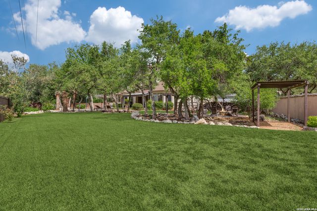 945 Great Tree, San Antonio, TX 78260