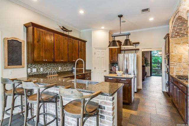 945 Great Tree, San Antonio, TX 78260