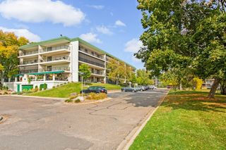 10521 Cedar Lake Road 519, Minnetonka, MN 55305