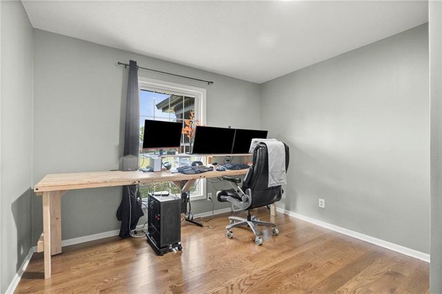 13105 S Lakeshore Drive, Olathe, KS 66061