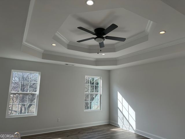 2147 Spring Rd, Gainesville, GA 30504