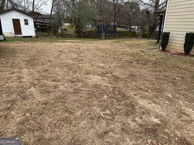 2147 Spring Rd, Gainesville, GA 30504