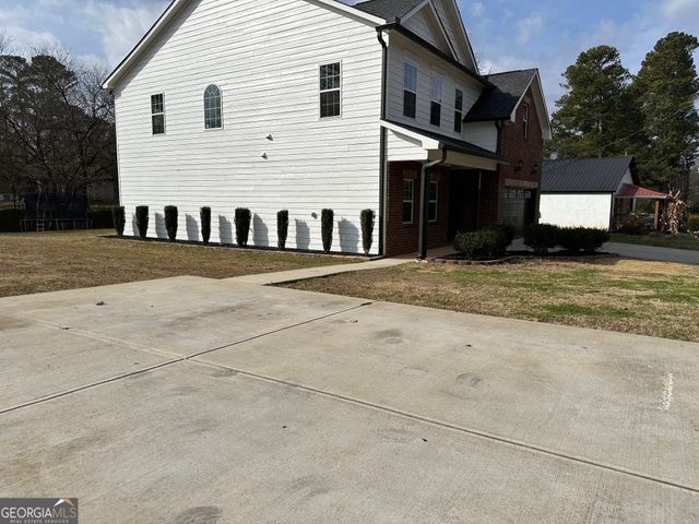 2147 Spring Road, Gainesville, GA 30504