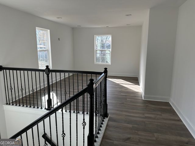 2147 Spring Rd, Gainesville, GA 30504