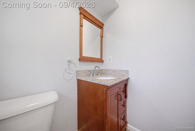 25200 Quarter Deck Street, Harrison Twp, MI 48045