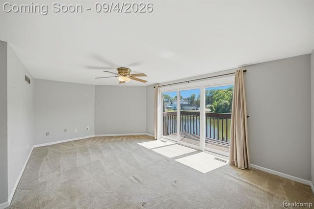 25200 Quarter Deck Street, Harrison Twp, MI 48045