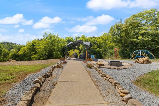 649 Snedegar Road, Mt Sterling, KY 40353