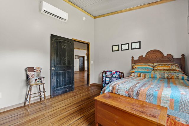 649 Snedegar Road, Mt Sterling, KY 40353