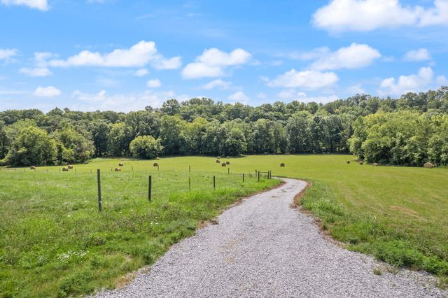 649 Snedegar Road, Mt Sterling, KY 40353