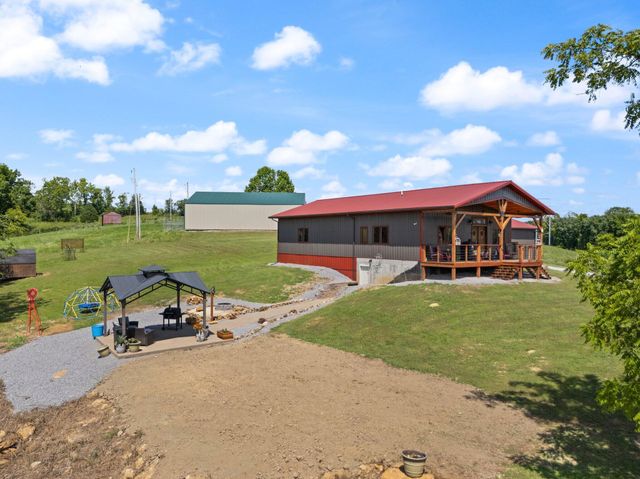 649 Snedegar Road, Mt Sterling, KY 40353