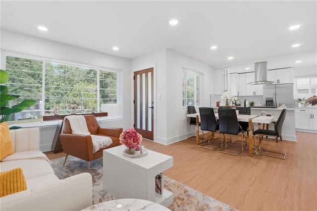 2118 Glendale Drive, Decatur, GA 30032